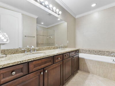 4543 Mediterranean Circle, Palm Beach Gardens, FL 33418