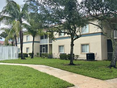 1103 Golden Lakes Boulevard, Royal Palm Beach, FL 33411