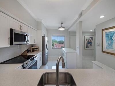 6241 Pointe Regal Circle, Delray Beach, FL 33484