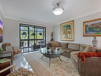 6241 Pointe Regal Circle, Delray Beach, FL 33484