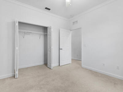 10384 Wellington Parc Drive, Wellington, FL 33449