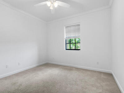 10384 Wellington Parc Drive, Wellington, FL 33449