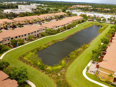 10384 Wellington Parc Drive, Wellington, FL 33449