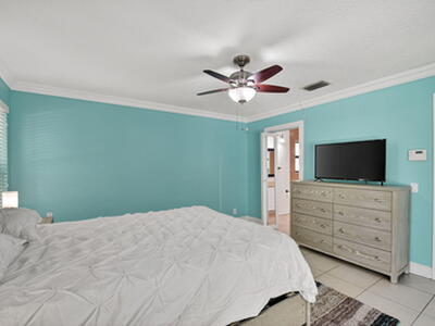 1035 Soelca Drive, West Palm Beach, FL 33405