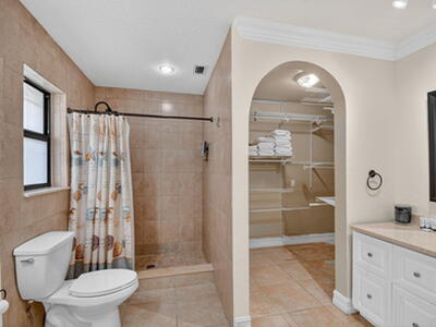 1035 Soelca Drive, West Palm Beach, FL 33405