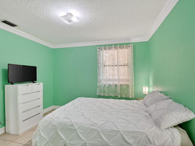 1035 Soelca Drive, West Palm Beach, FL 33405