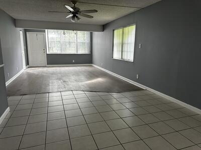 2940 SW 22nd Avenue, Delray Beach, FL 33445