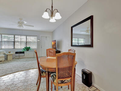 158 Norwich G, West Palm Beach, FL 33417