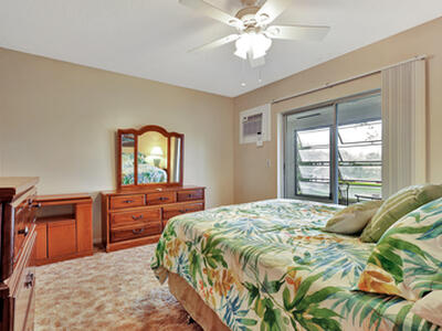 158 Norwich G, West Palm Beach, FL 33417