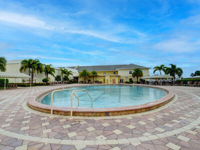 158 Norwich G, West Palm Beach, FL 33417