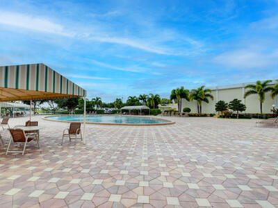 158 Norwich G, West Palm Beach, FL 33417