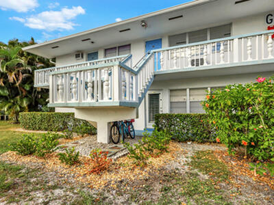 158 Norwich G, West Palm Beach, FL 33417