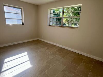 725 W 9th Street, Riviera Beach, FL 33404