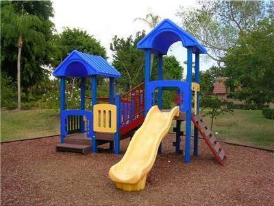 8237 Thames Boulevard, Boca Raton, FL 33433