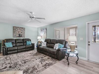 414 Pine Glen Lane, Greenacres, FL 33463