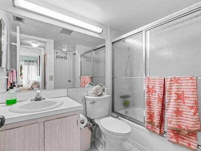 414 Pine Glen Lane, Greenacres, FL 33463