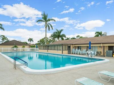 414 Pine Glen Lane, Greenacres, FL 33463