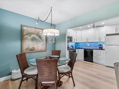 414 Pine Glen Lane, Greenacres, FL 33463