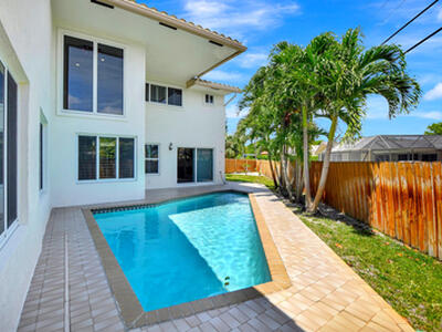 4517 NW 5th Avenue, Boca Raton, FL 33431