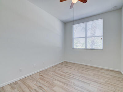 10560 SW Stephanie Way, Port Saint Lucie, FL 34987