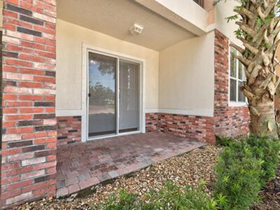 10560 SW Stephanie Way, Port Saint Lucie, FL 34987