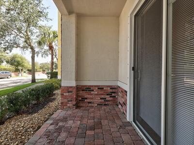 10560 SW Stephanie Way, Port Saint Lucie, FL 34987