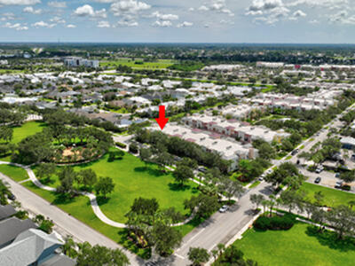 10560 SW Stephanie Way, Port Saint Lucie, FL 34987