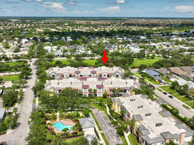 10560 SW Stephanie Way, Port Saint Lucie, FL 34987