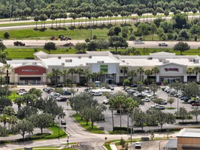 10560 SW Stephanie Way, Port Saint Lucie, FL 34987