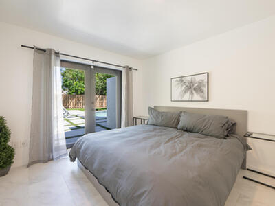 3000 NE 21st Terrace, Fort Lauderdale, FL 33306