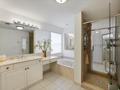 19059 Skyridge Circle, Boca Raton, FL 33498