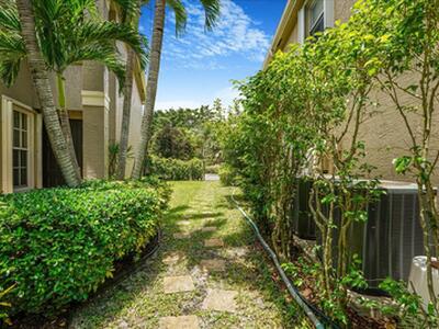 19059 Skyridge Circle, Boca Raton, FL 33498