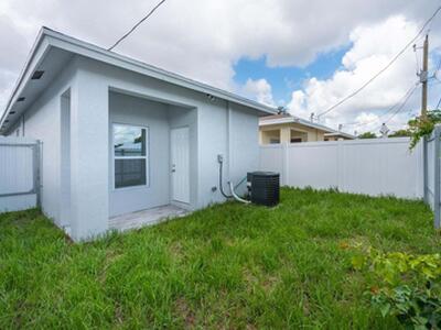 2831 Saranac Avenue, West Palm Beach, FL 33409