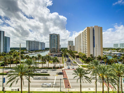 15901 Collins Avenue, Sunny Isles Beach, FL 33160