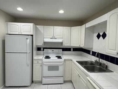 300 NE 31st Street, Boca Raton, FL 33431