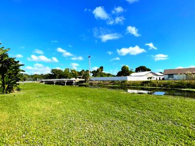 19323 Carolina Circle, Boca Raton, FL 33434