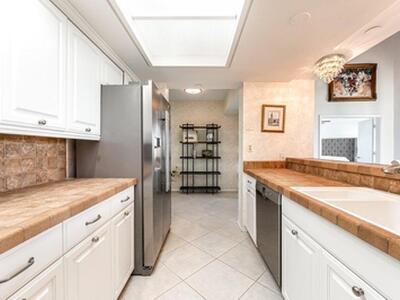 120 SE 5th Avenue, Boca Raton, FL 33432