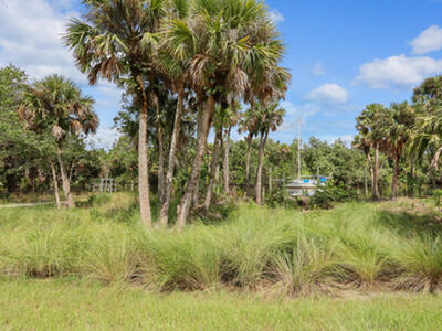 287 SW Sally Way, Stuart, FL 34997