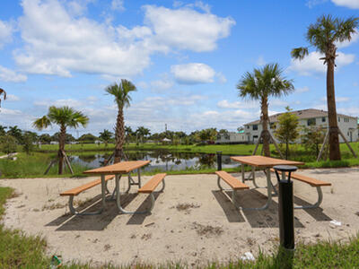 287 SW Sally Way, Stuart, FL 34997