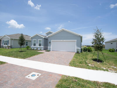 4389 Lago Circle, Vero Beach, FL 32967