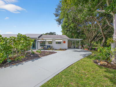 1134 Stillwater Drive, Jupiter, FL 33458