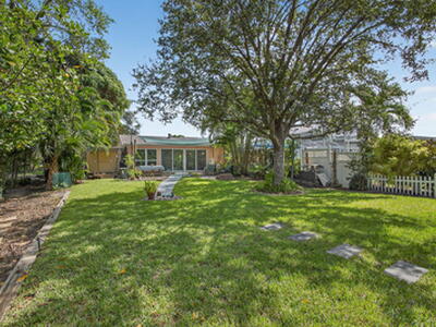 1134 Stillwater Drive, Jupiter, FL 33458