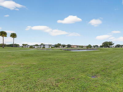 447 Flanders J, Delray Beach, FL 33484