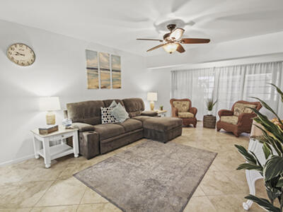 1041 Orange Terrace, Delray Beach, FL 33445