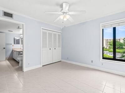 14475 N Strathmore Lane, Delray Beach, FL 33446