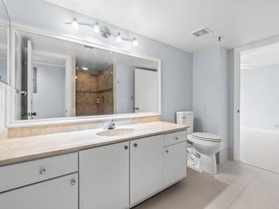 14475 N Strathmore Lane, Delray Beach, FL 33446