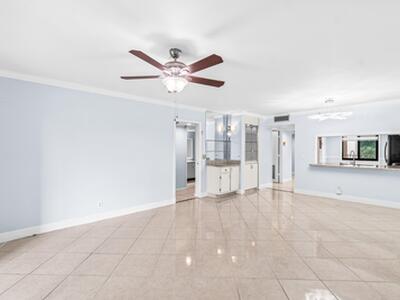 14475 N Strathmore Lane, Delray Beach, FL 33446