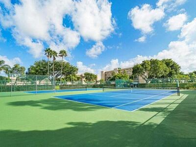 14475 N Strathmore Lane, Delray Beach, FL 33446