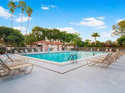 14475 N Strathmore Lane, Delray Beach, FL 33446