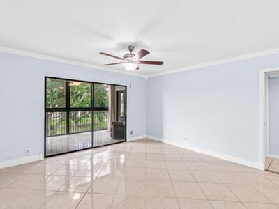14475 N Strathmore Lane, Delray Beach, FL 33446
